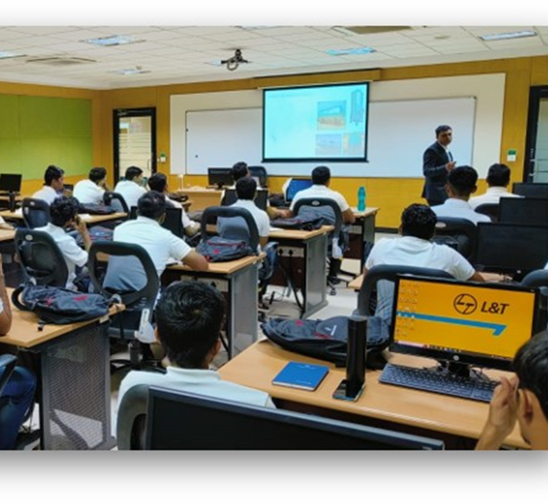 Engineering professionals at ASME IMECE India student workshop
